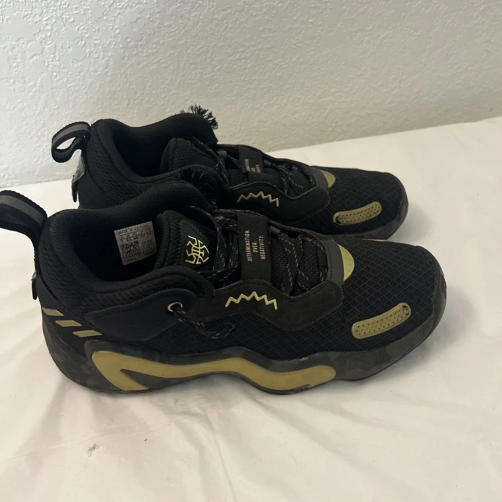 adidas gy2844 issue